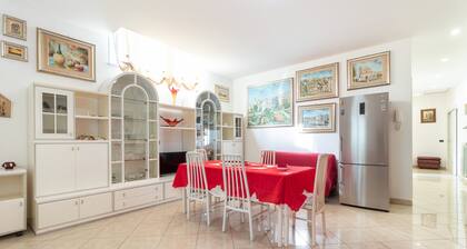 Apartment 'Casa Luxury' with Shared Terrace, Wi-Fi and Air Conditioning