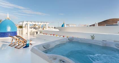 Holiday Villa 'Ole Bahiazul - Private Pool' with Sea Views, Wi-Fi and Air Conditioning