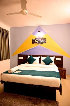 Deluxe Studio, City View | Free WiFi - Kivi's Stay Baner  (Pune)