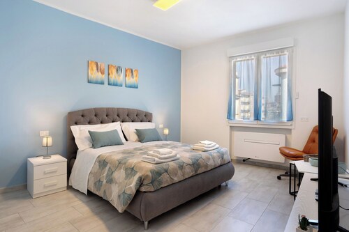 Suite Ponte Vecchio : Wi-Fi, climatisation, proche centre de Pavia