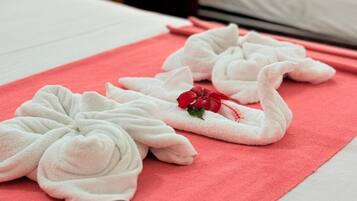 Basic Double Room, Balcony, Garden View | Free WiFi, bed sheets