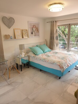 1 bedroom, WiFi, bed sheets