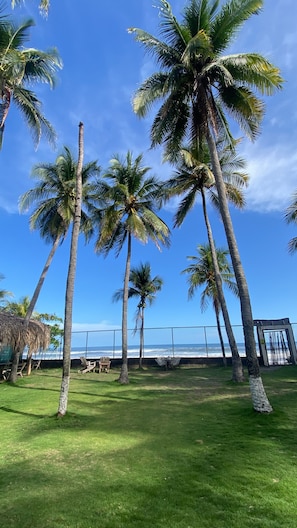 Standard Room, Ocean View | Living area - Bella Vista Hotel Boutique y Restaurante (Jucuaran)
