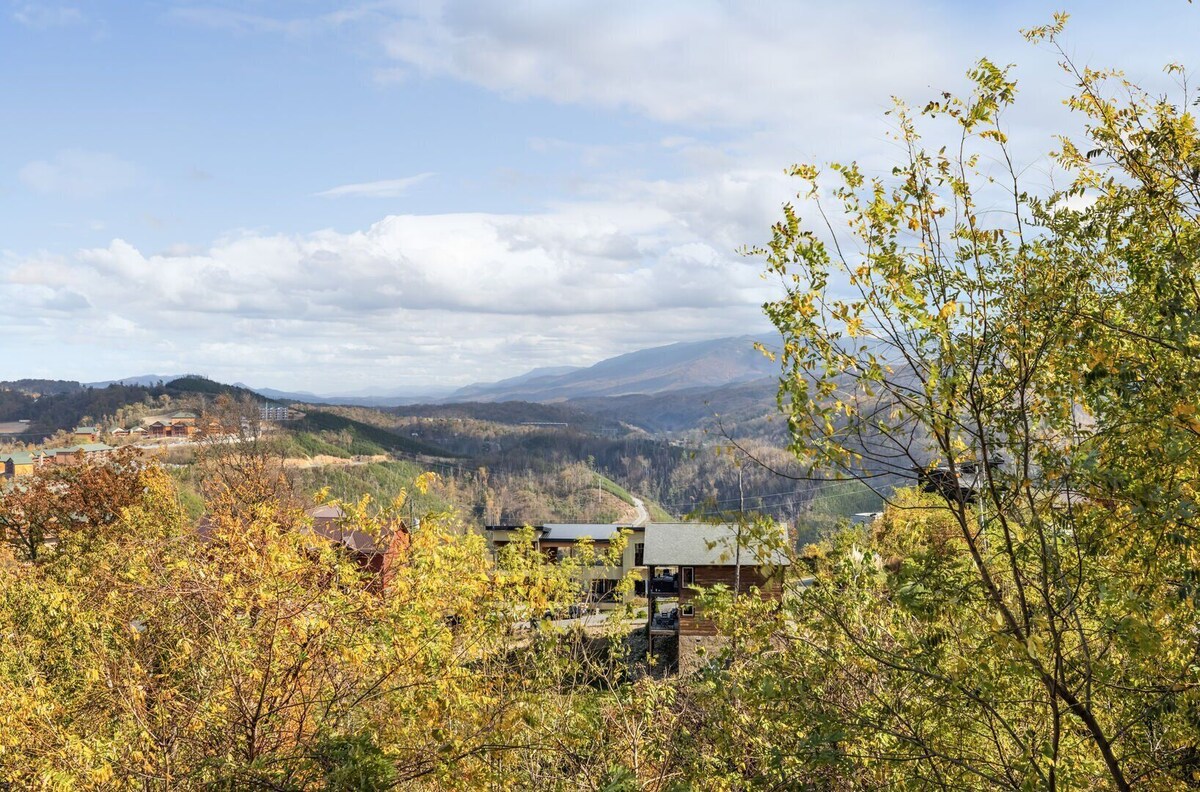 Photo 64 of "Close Enough to Perfect" – Luxurious 4-Bedroom Cabin with Game Room & Stunning Views!