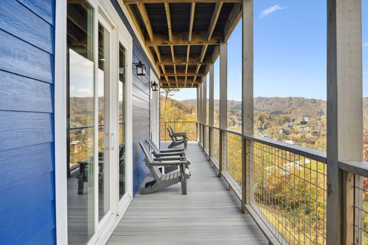 Photo 96 of "Close Enough to Perfect" – Luxurious 4-Bedroom Cabin with Game Room & Stunning Views!