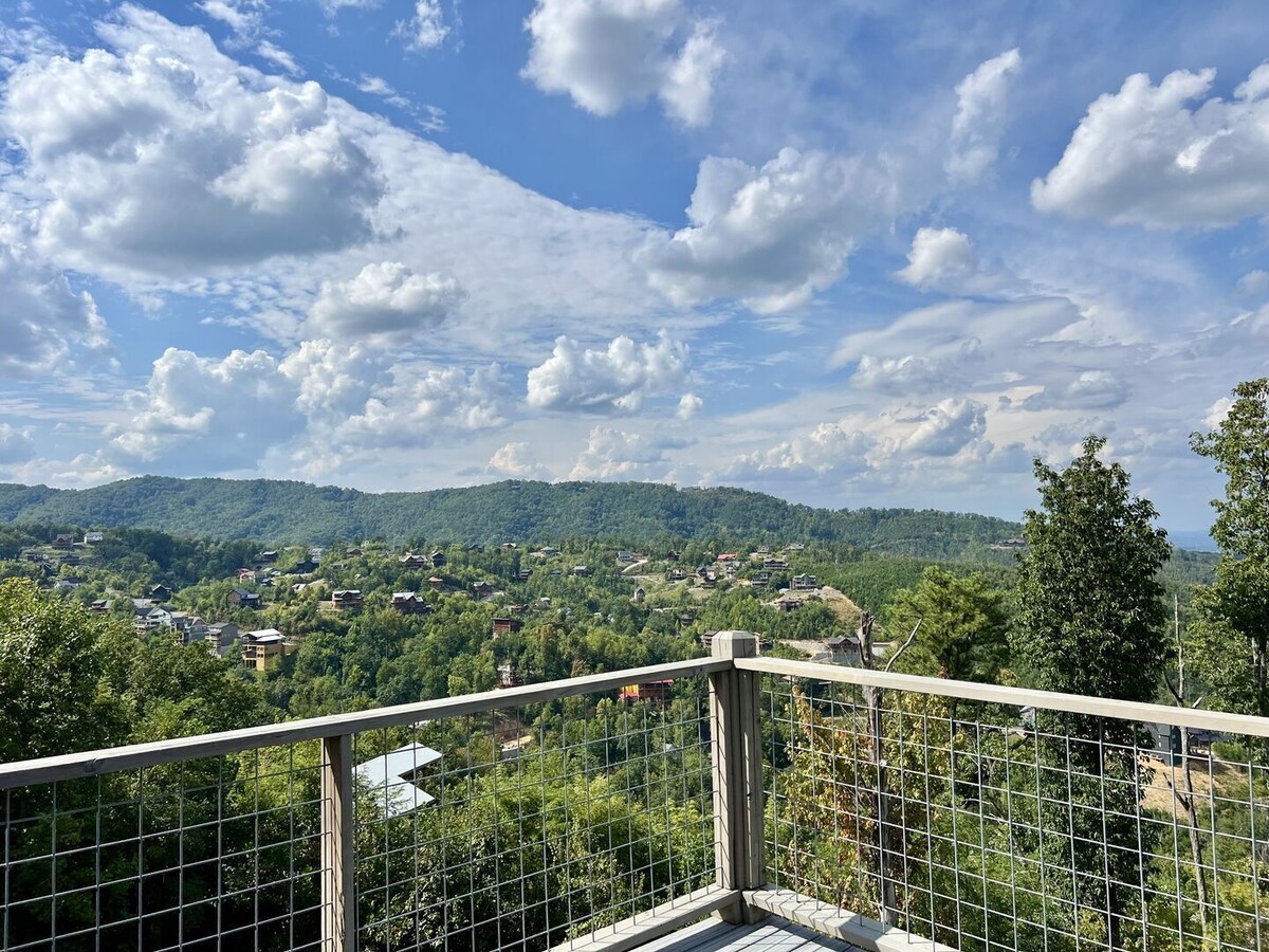 Photo 61 of "Close Enough to Perfect" – Luxurious 4-Bedroom Cabin with Game Room & Stunning Views!