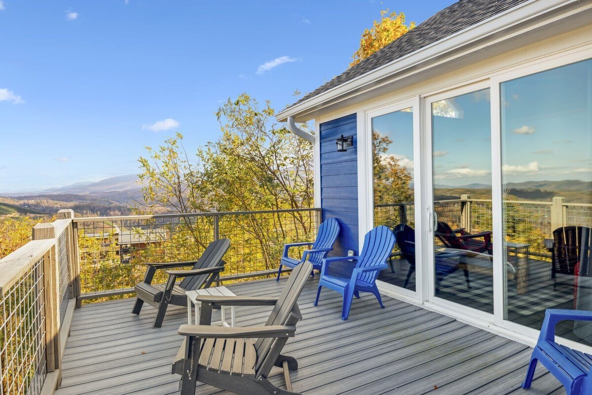 Photo 63 of "Close Enough to Perfect" – Luxurious 4-Bedroom Cabin with Game Room & Stunning Views!
