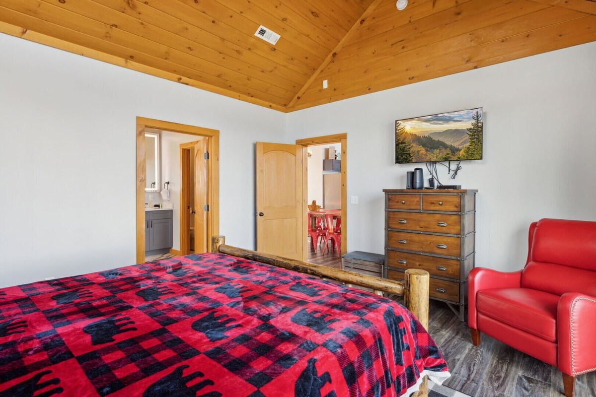 Photo 82 of "Close Enough to Perfect" – Luxurious 4-Bedroom Cabin with Game Room & Stunning Views!