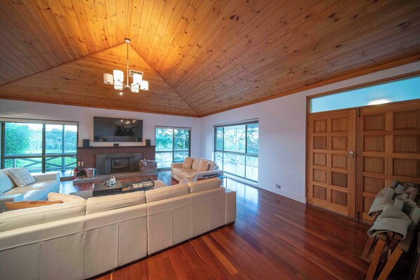 Family House | Living area