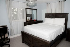 2 chambres, fer et planche à repasser, Wi-Fi, draps fournis