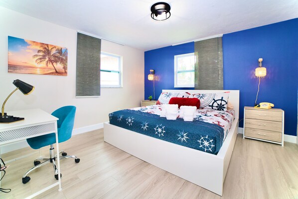 3 bedrooms, iron/ironing board, WiFi, bed sheets