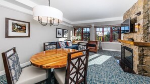 Interior - Luxury 1-Bedroom Marriott's Timber Lodge villa for New Year week special! (South Lake Tahoe)