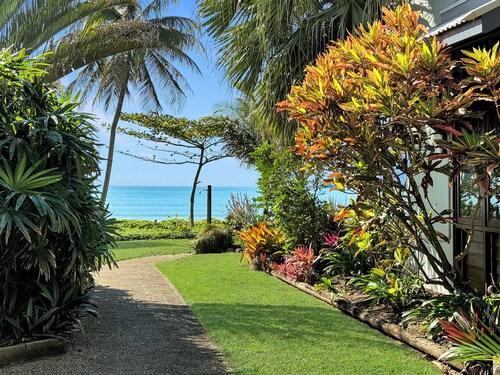 Wongalinga Beachfront Apt 6