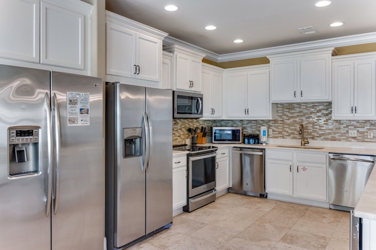Photo 17 of 🌞 Walking on Sunshine | Golf Cart | Movie Theater | 2 Pools | Free Parasailing and Golf!