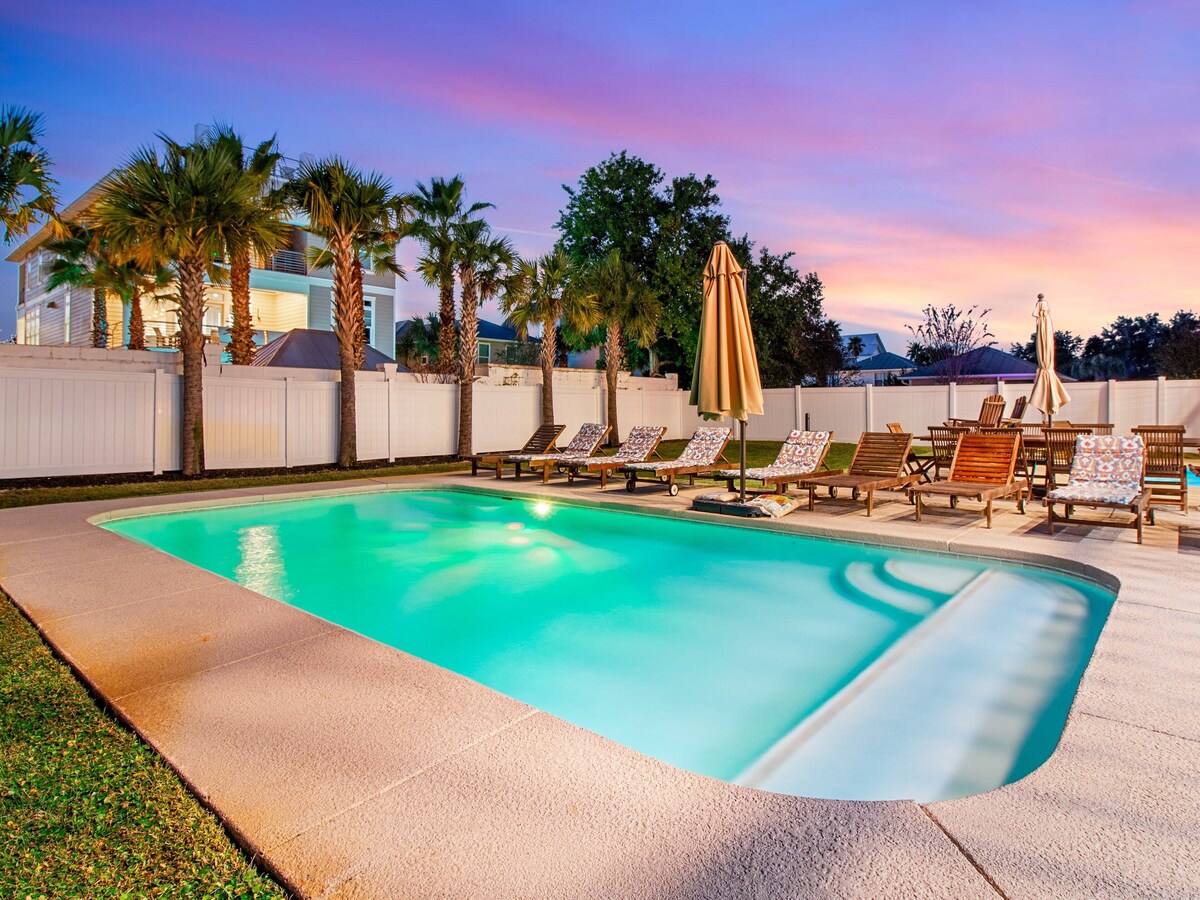 Photo 93 of 🌞 Walking on Sunshine | Golf Cart | Movie Theater | 2 Pools | Free Parasailing and Golf!