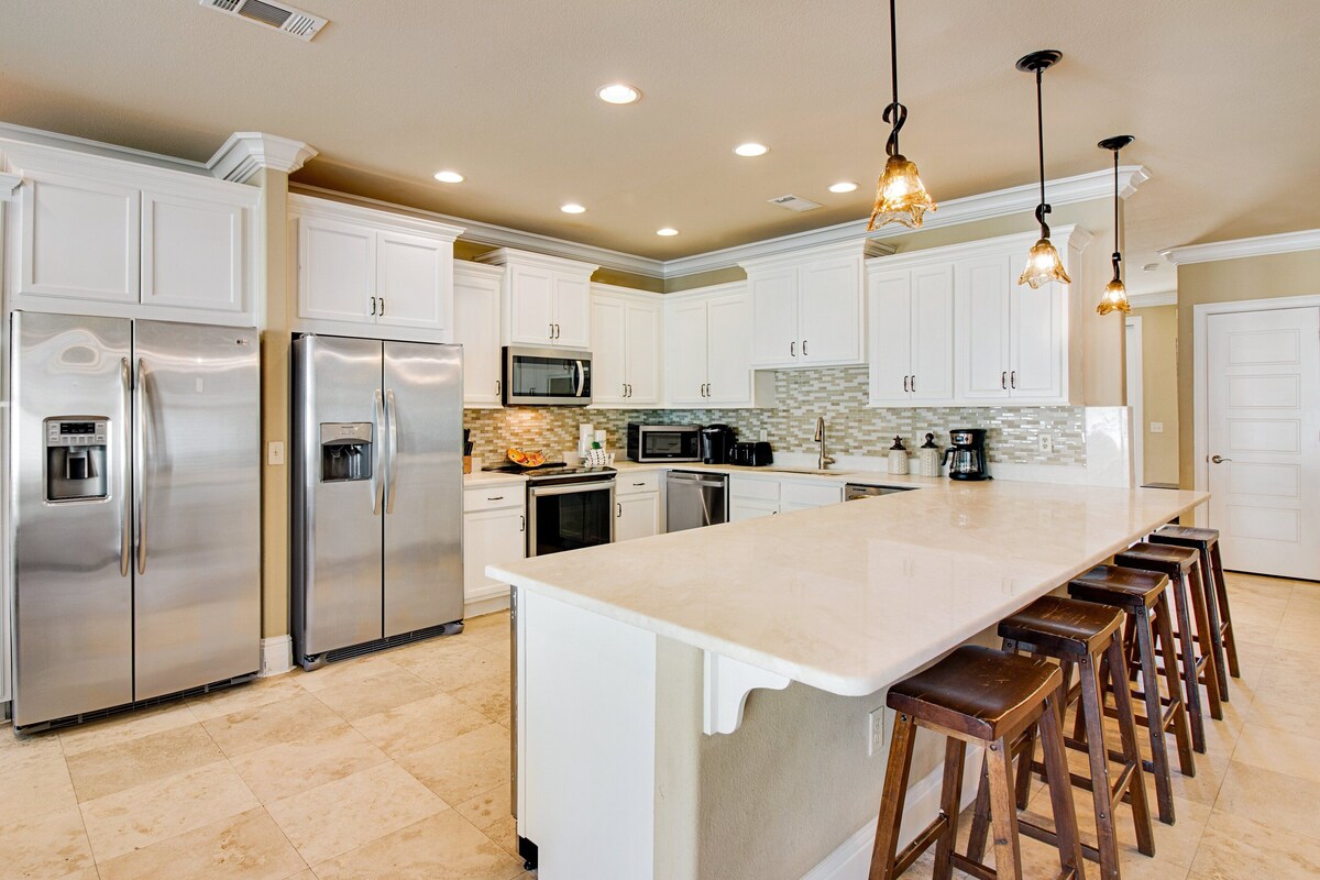 Photo 19 of 🌞 Walking on Sunshine | Golf Cart | Movie Theater | 2 Pools | Free Parasailing and Golf!