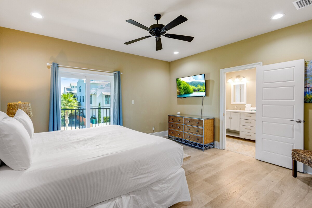 Photo 57 of 🌞 Walking on Sunshine | Golf Cart | Movie Theater | 2 Pools | Free Parasailing and Golf!