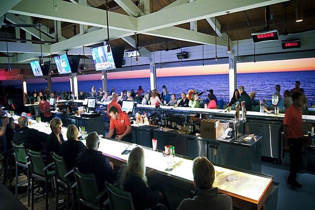 Bar (in der Unterkunft)