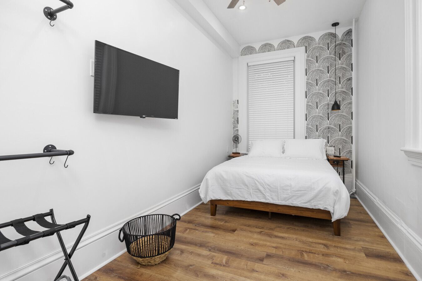 2 soverom, strykejern/-brett, wi-fi og sengetøy