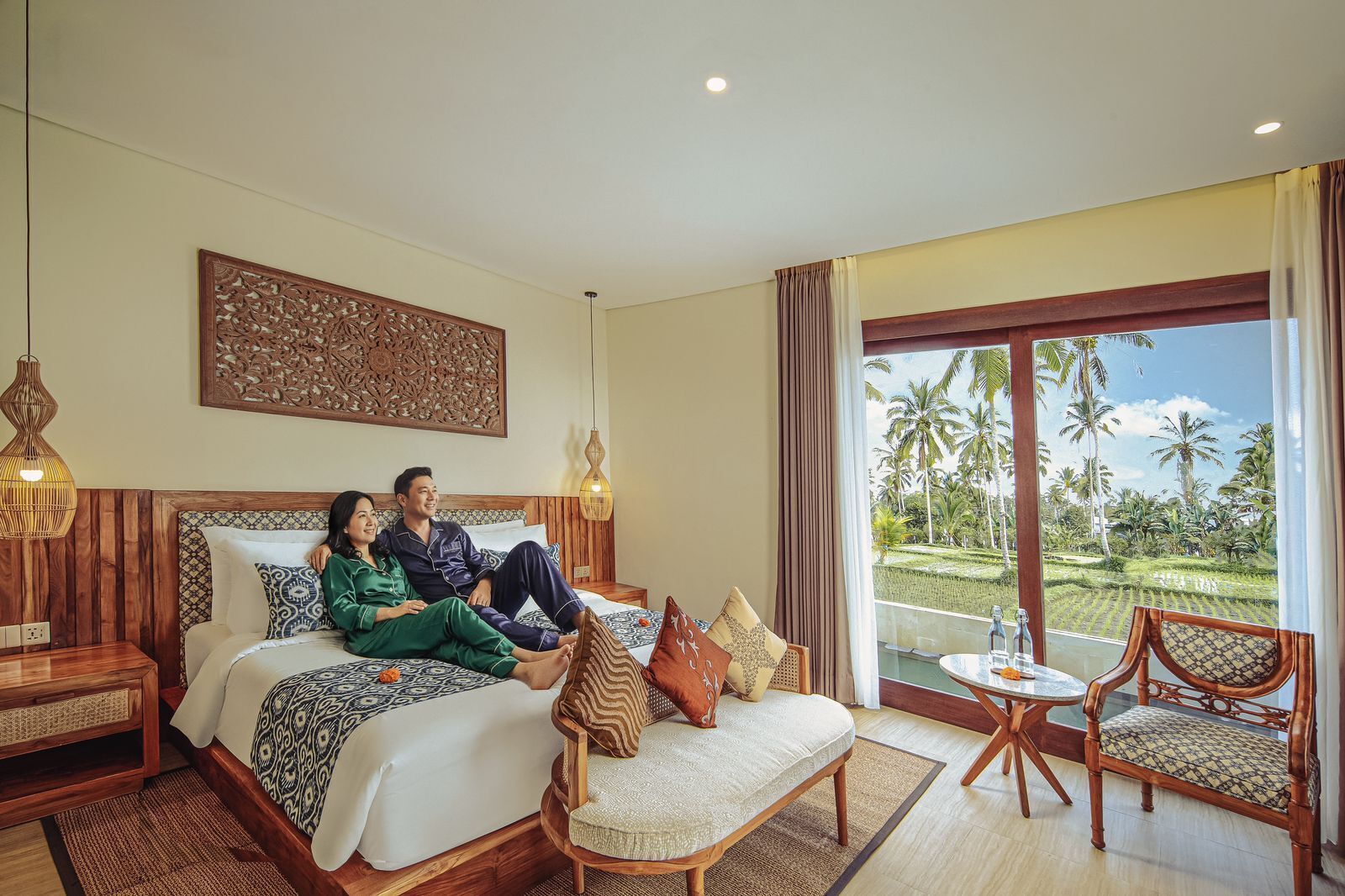 Signature kamer, 1 kingsize bed, uitzicht op zwembad | Terras