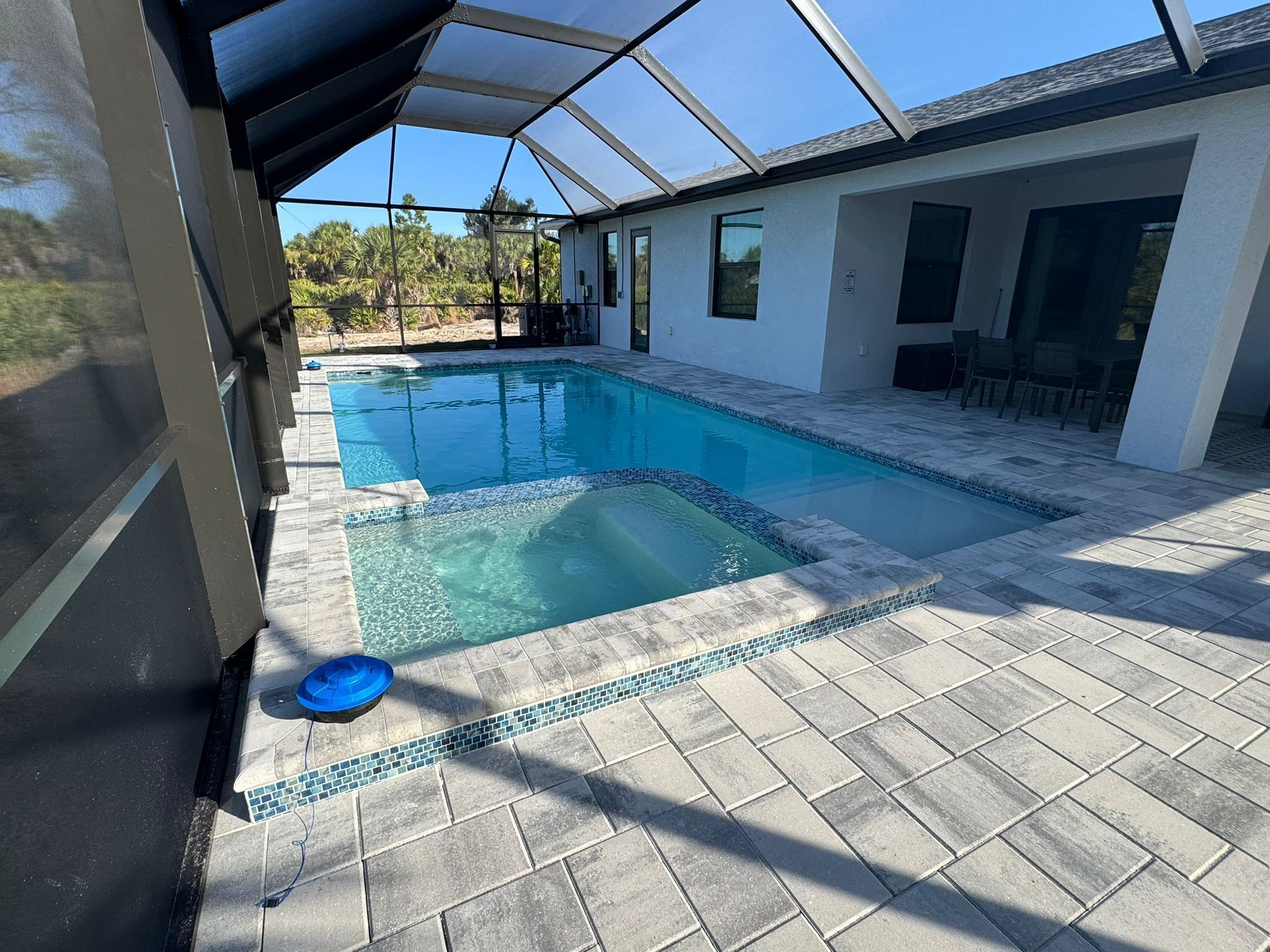 Piscine extérieure, piscine chauffée