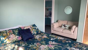 Classic Studio, Sea View | Living area | 40-inch Smart TV with digital channels, streaming services