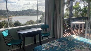 Classic Studio, Sea View | Living area | 40-inch Smart TV with digital channels, streaming services