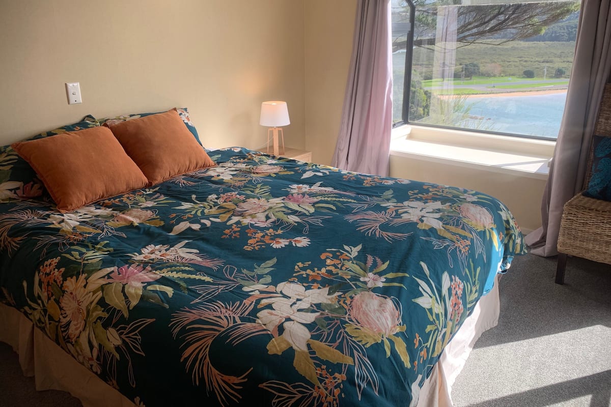 1 chambre, fer et planche Ă repasser, Wi-Fi gratuit, draps fournis