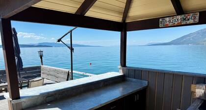 Lakefront Retreat on Flathead Lake, Close to Glacier National Park