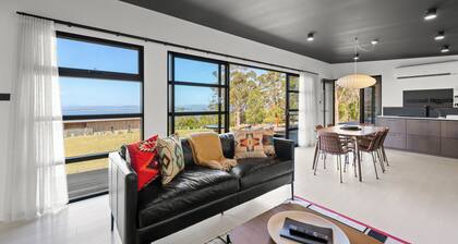 The Outlook on Mount Louis – 1 Bedroom