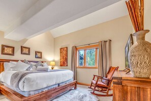 5 chambres, bureau, Wi-Fi, draps fournis