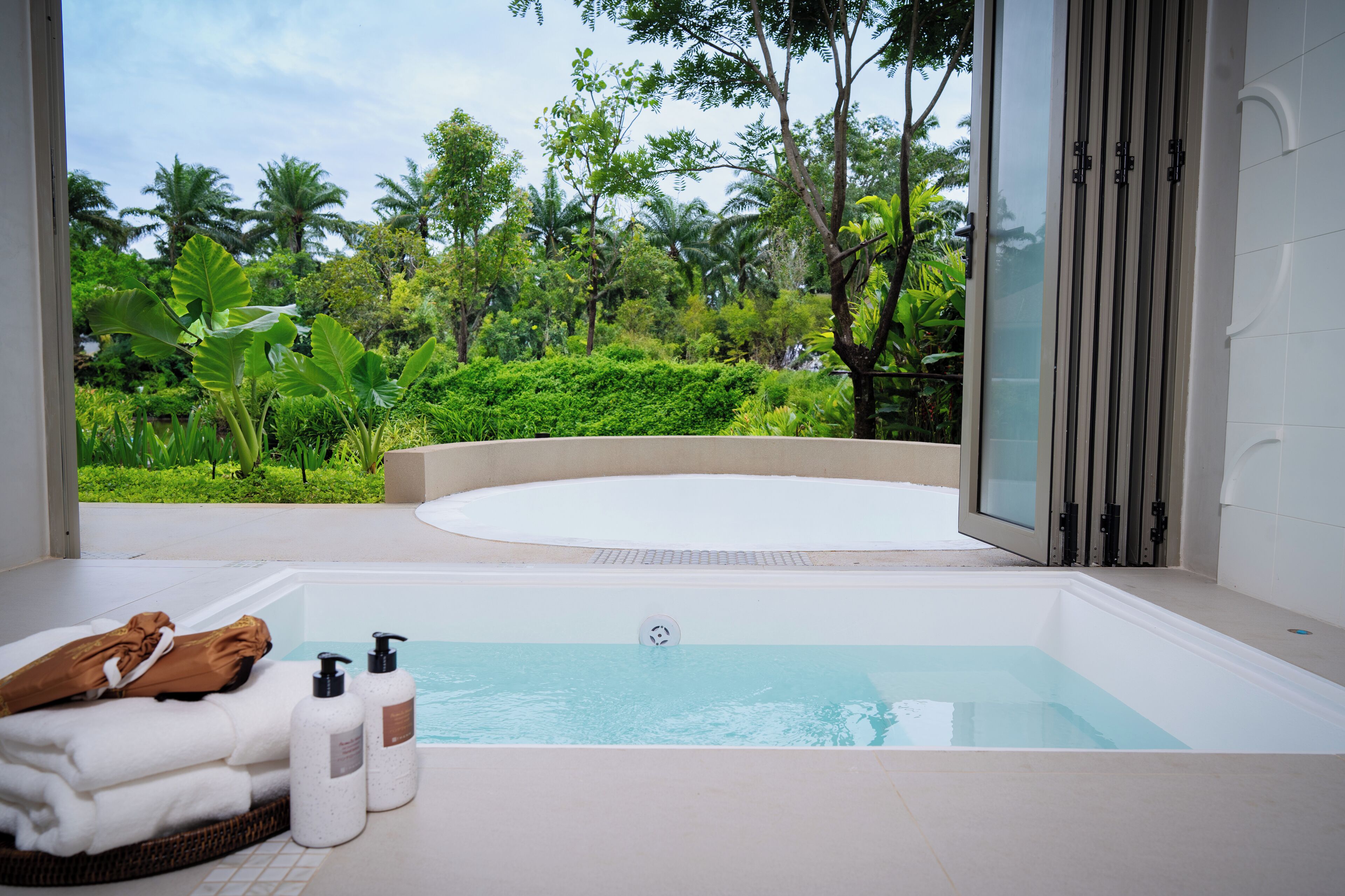 One Bedroom King Villa | Bathroom