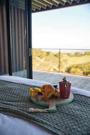 Uklassifisert bilde, 3 av 40, knapp