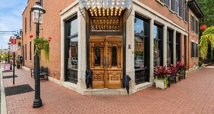 The Cobbler 's Abode