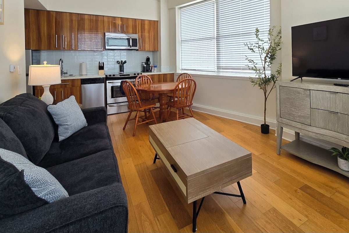 Premier Condo, 1 Bedroom | Living area | 50-inch Smart TV with digital channels, streaming services