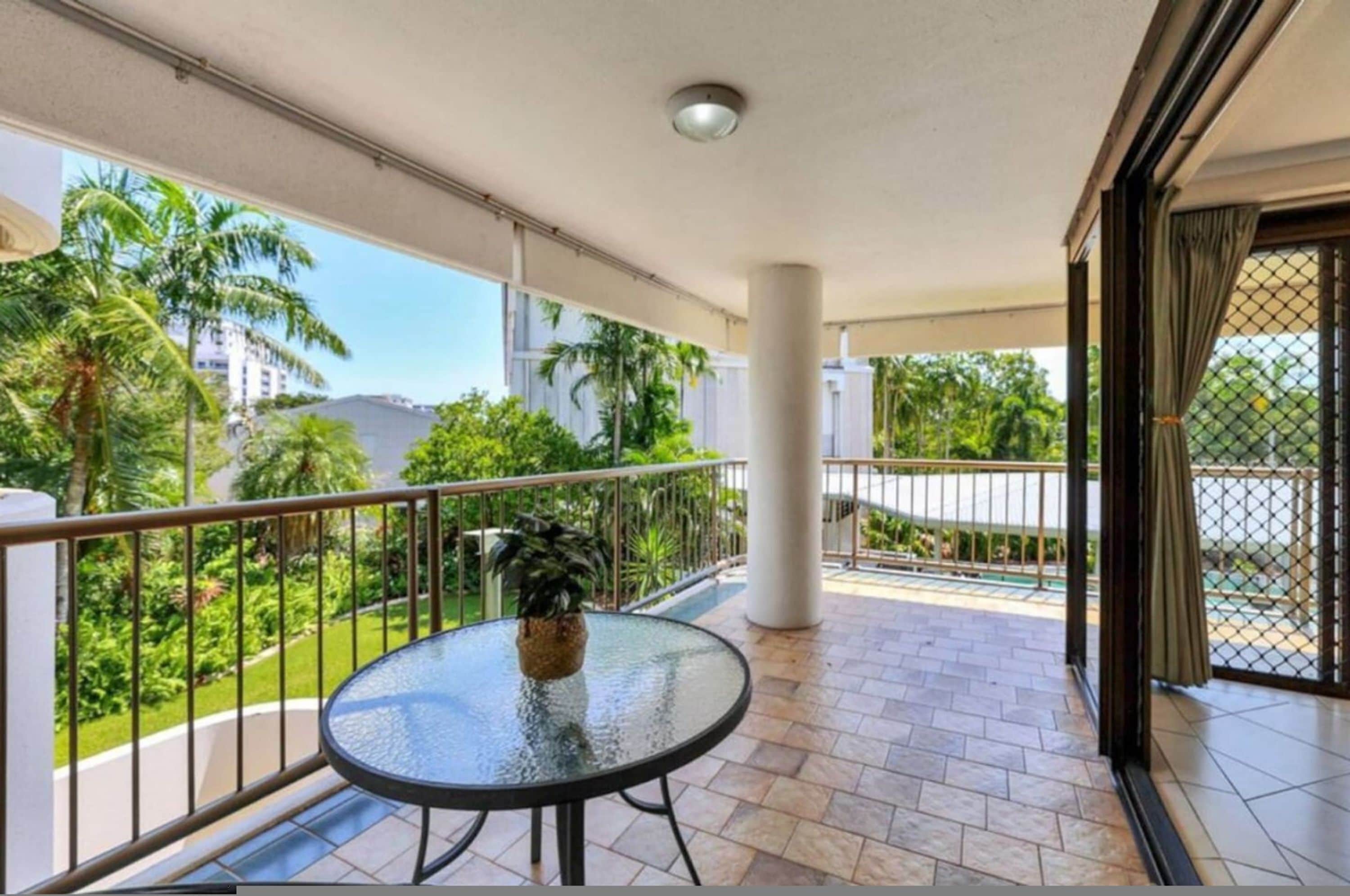 Apartment | 2 Schlafzimmer, Schreibtisch