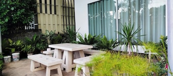 Marni Guesthouse