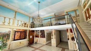 Interior - Palazzio Escape Cannes (Cannes)