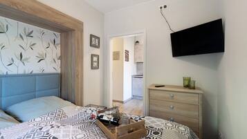 1 bedroom, free WiFi, bed sheets