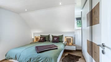 2 Schlafzimmer, Bügeleisen/Bügelbrett, kostenloses WLAN, Bettwäsche