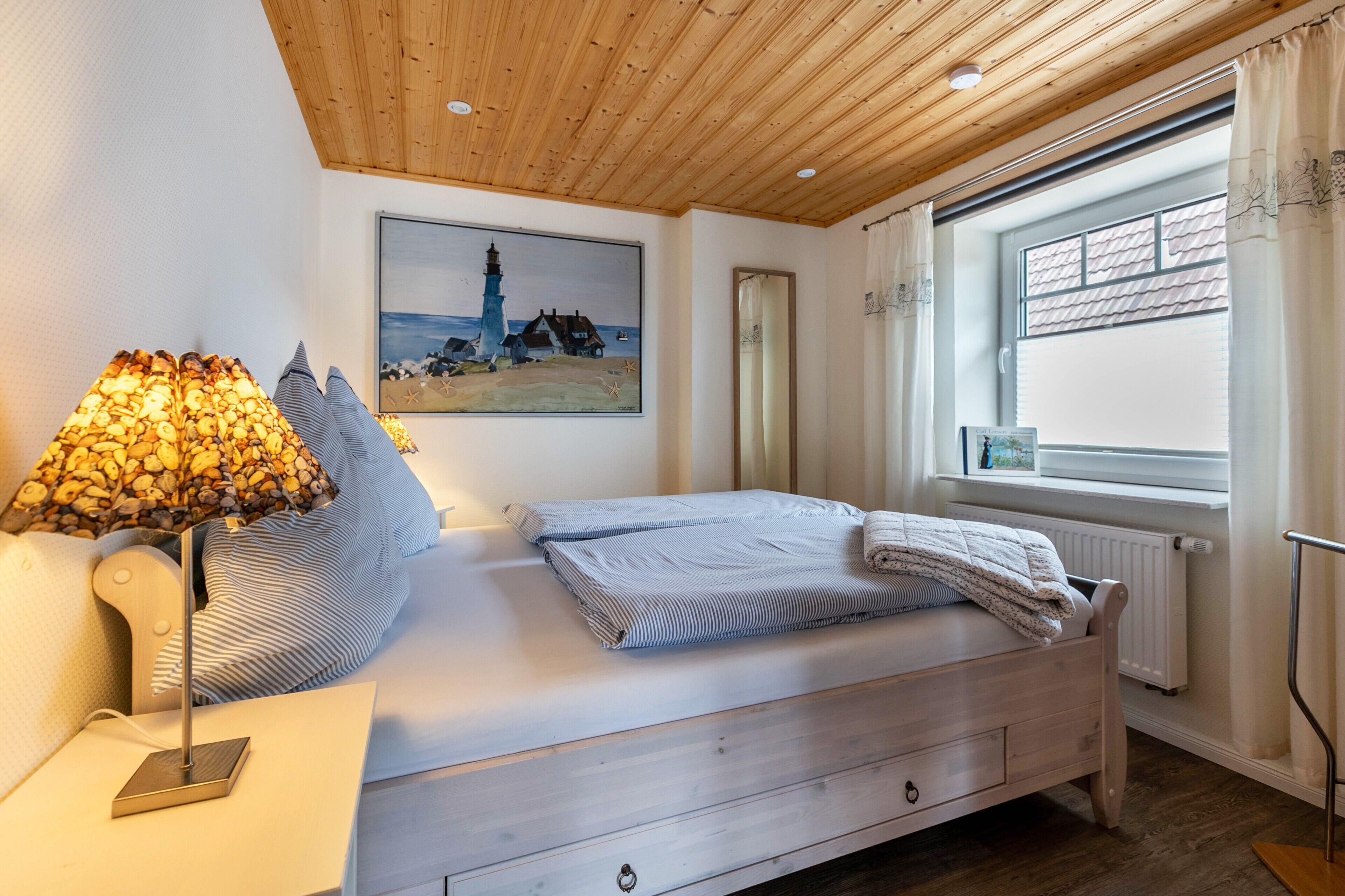 1 quarto, Wi-Fi de cortesia, roupa de cama