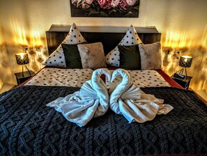 2 bedrooms, iron/ironing board, free WiFi, bed sheets - Apartment 'Alpenblick Dorner' with Mountain View, Private Terrace and Wi-Fi (Oberreute)