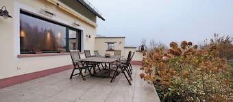 Holiday Home 'Alte Revierförsterei' with Private Terrace, Private Garden and Wi-Fi