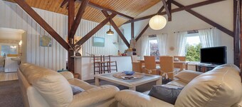 Apartment 'Ferienwohnung 1 - Klein' with Private Terrace and Wi-Fi