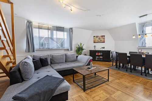 Ferienwohnung Oberhausen Sterkrade2" mit Wi-Fi