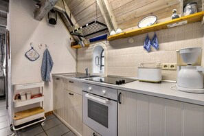 Kühlschrank, Ofen, Herdplatte, Geschirrspüler