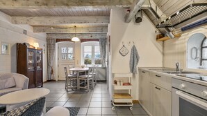 Uklassifisert bilde, 3 av 24, knapp