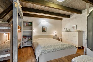 1 bedroom, free WiFi