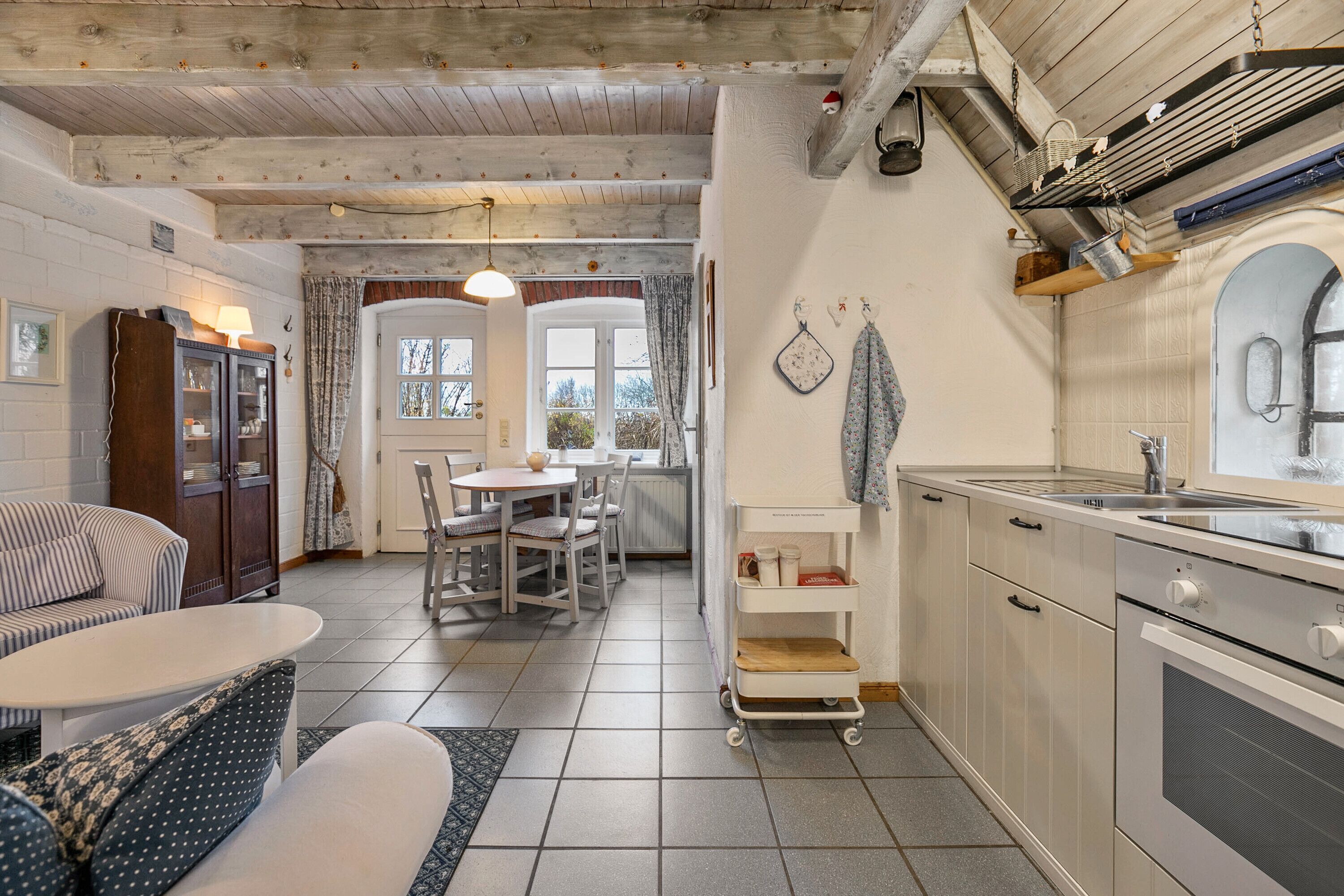 Kühlschrank, Ofen, Herdplatte, Geschirrspüler