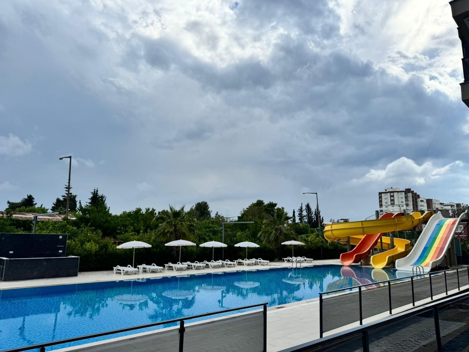 Seasonal outdoor pool, sun loungers